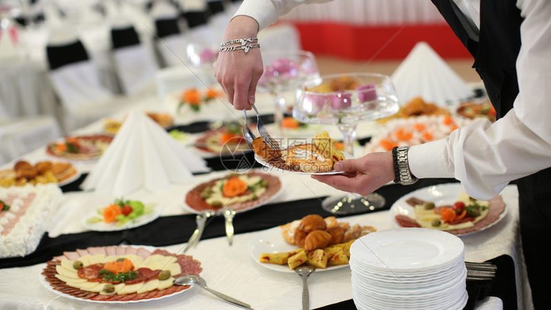 揭秘零食批发商加盟费用：背后的真相与考量